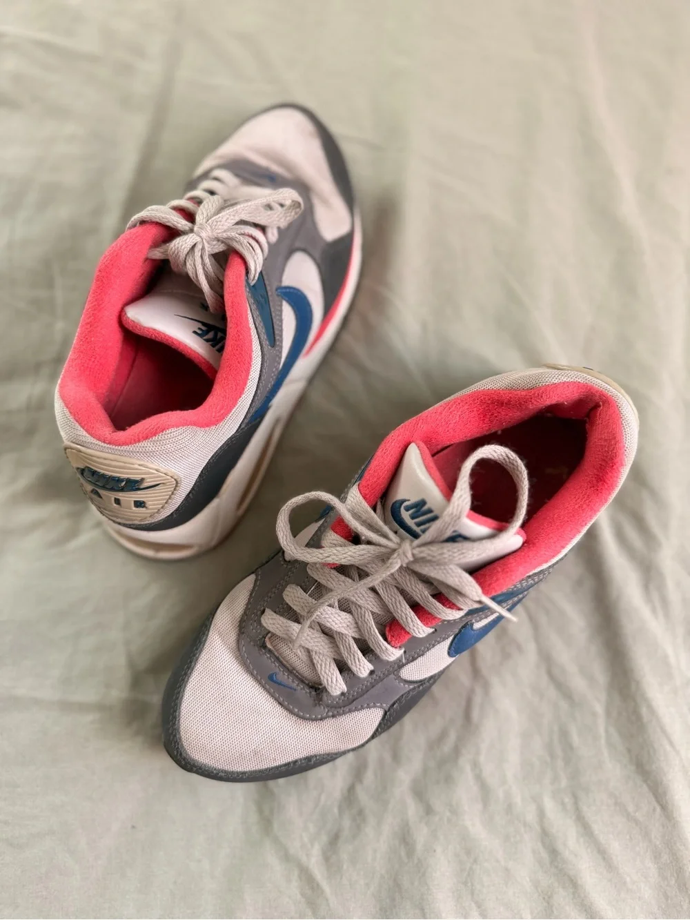 Women’s Nike shoes